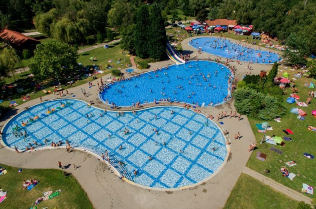 Strandok, fürdőhelyek